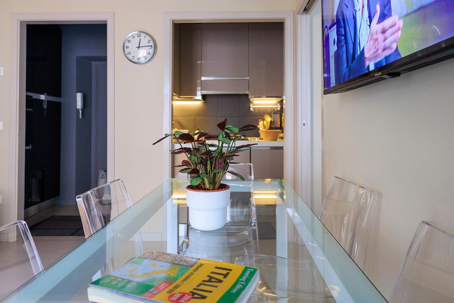 Discovering Apartment